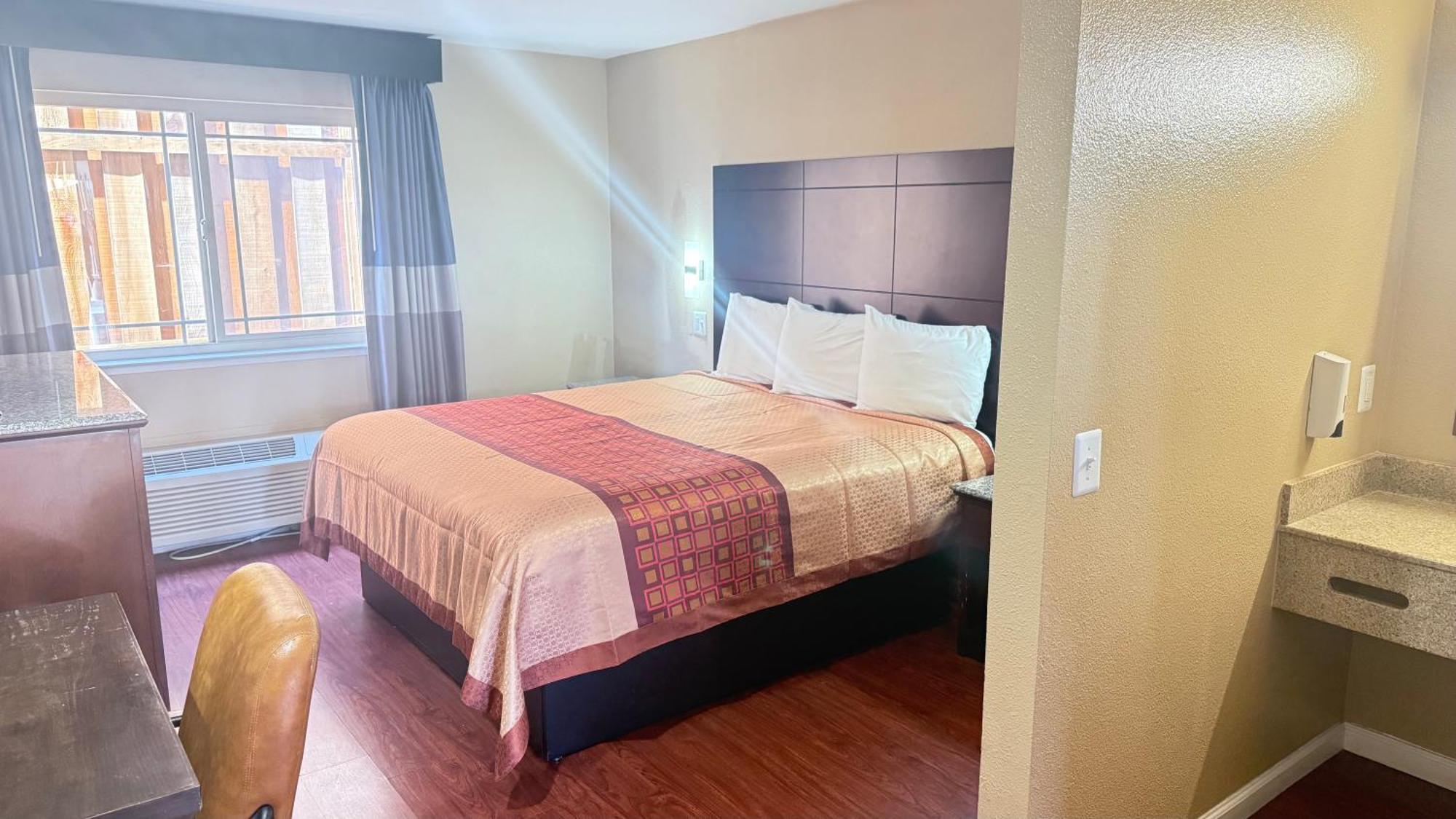 Valley Inn Watsonville Eksteriør billede